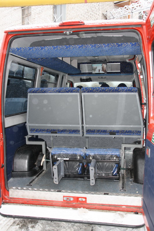 микроавтобус микроавтобус