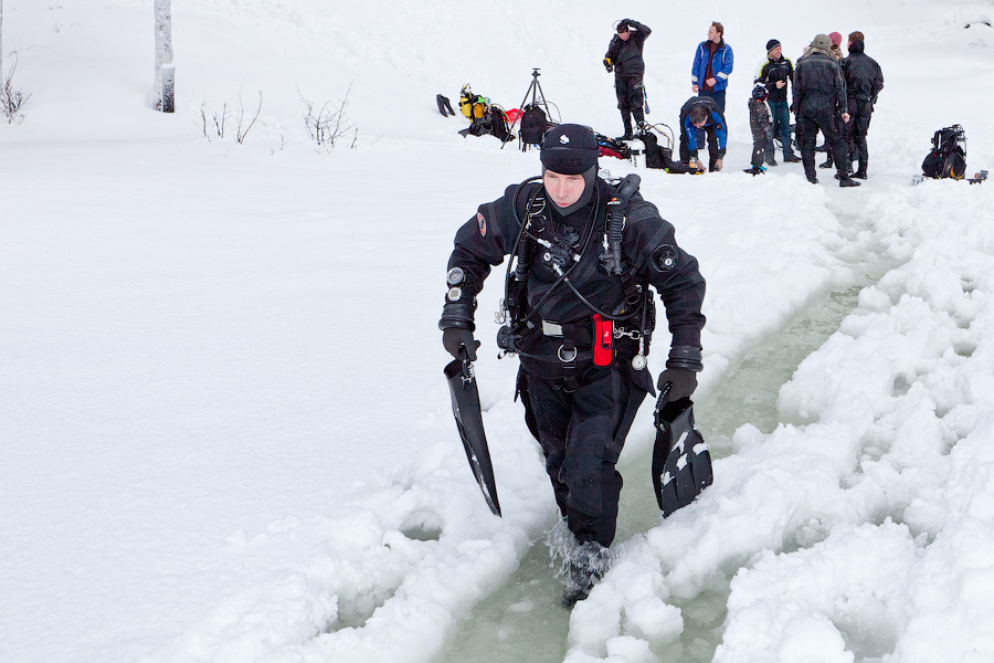 Цвелодубово: подлёдная нырялка и волейбол. 04-06.02.11 Цвелодубово: подлёдная нырялка и волейбол. 04-06.02.11