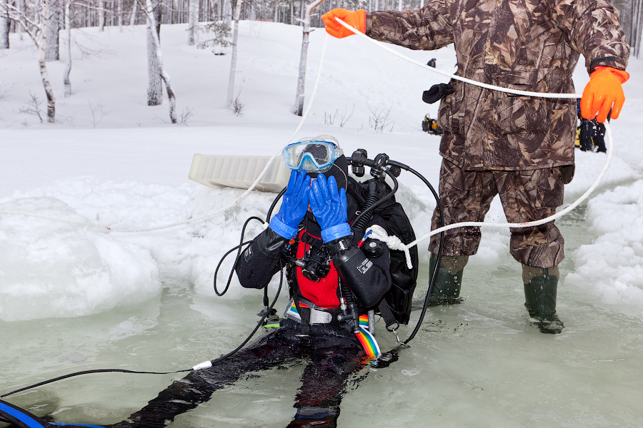 Цвелодубово: подлёдная нырялка и волейбол. 04-06.02.11 Цвелодубово: подлёдная нырялка и волейбол. 04-06.02.11