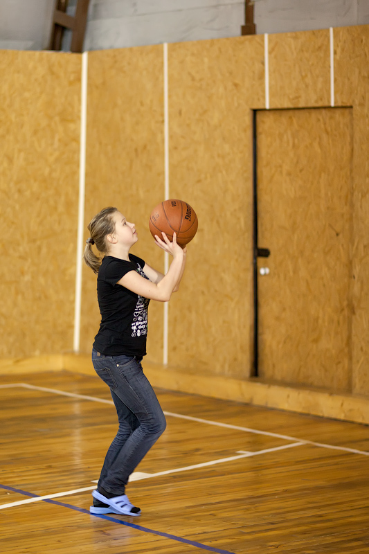 Цвелодубово: подлёдная нырялка и волейбол. 04-06.02.11 Цвелодубово: подлёдная нырялка и волейбол. 04-06.02.11