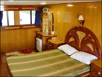 M / Y VITA 2