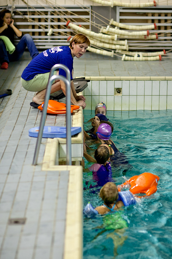 Обучение детей плаванию Обучение детей плаванию