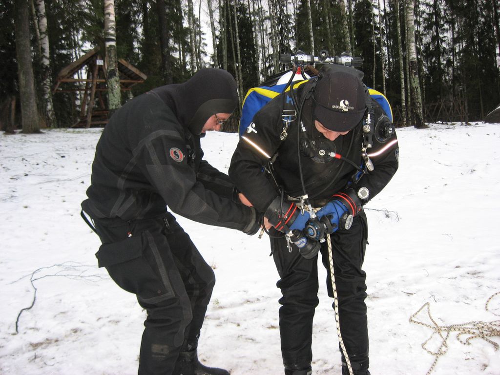 Мужчины, прекратите! Мужчины, прекратите!