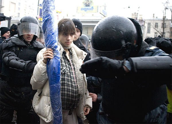 Пусси 9