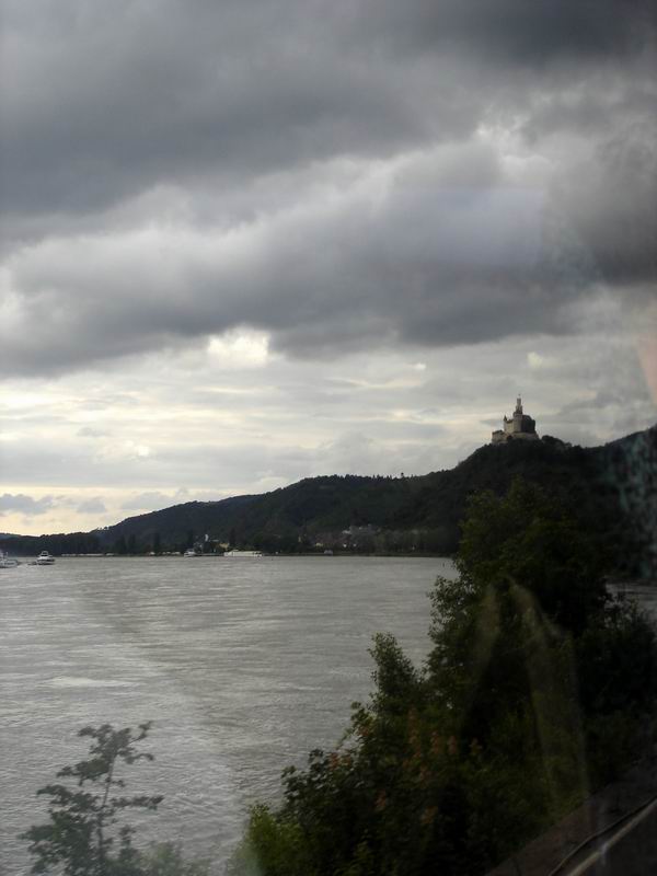 Какой-то замок) Какой-то замок)