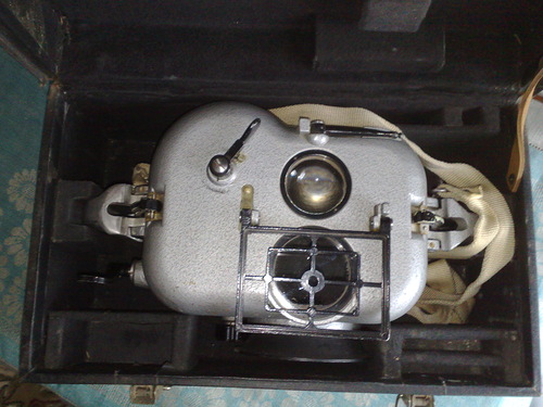 Фотобокс КПФ с фотоаппаратом Зенит TTL Фотобокс КПФ с фотоаппаратом Зенит TTL