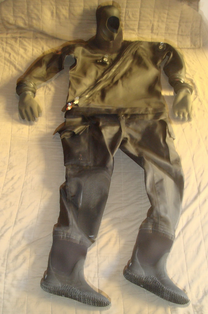 сухой костюм ursuit сухой костюм ursuit