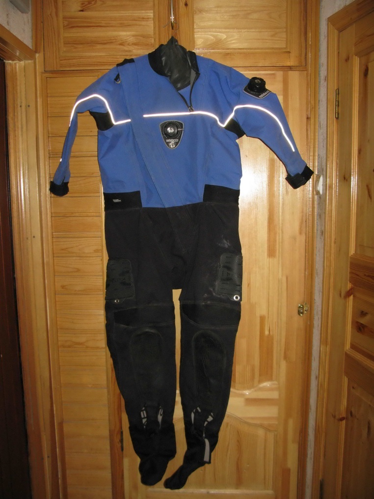 Продажа сухого гидрокостюма Продажа сухого гидрокостюма