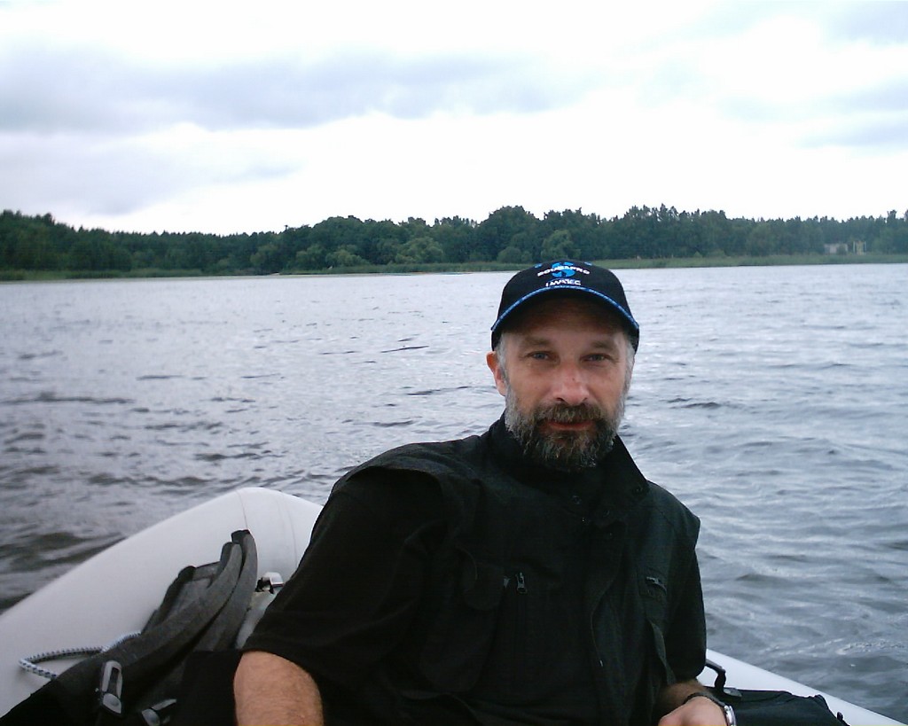 Плотниковс