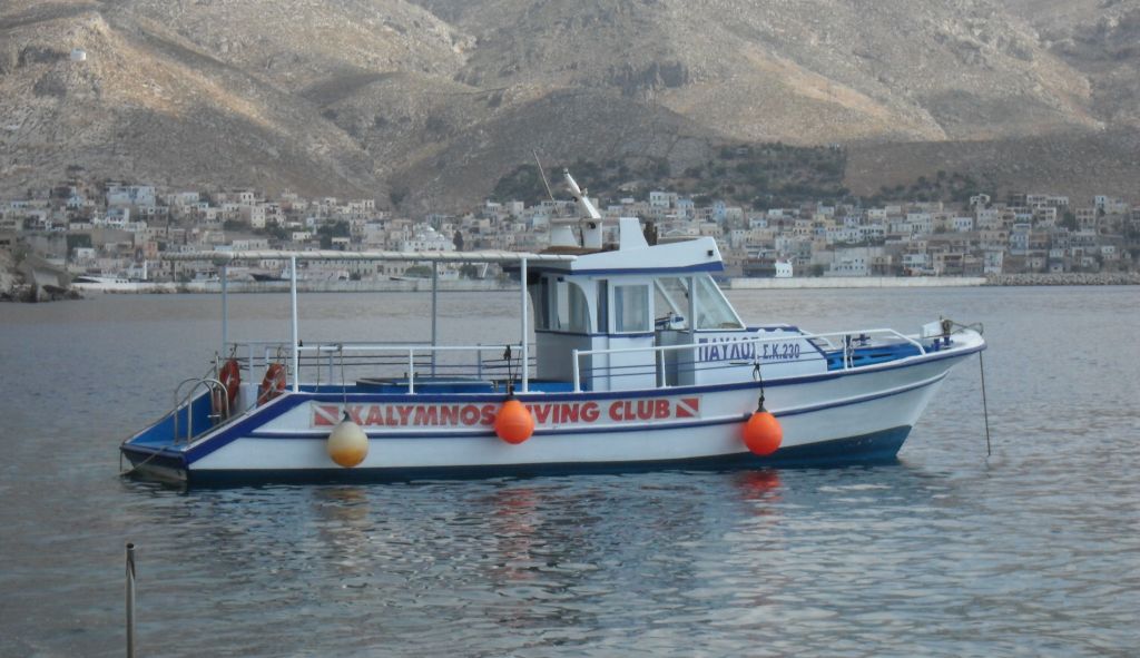 Kalymnos DivingClub Катер