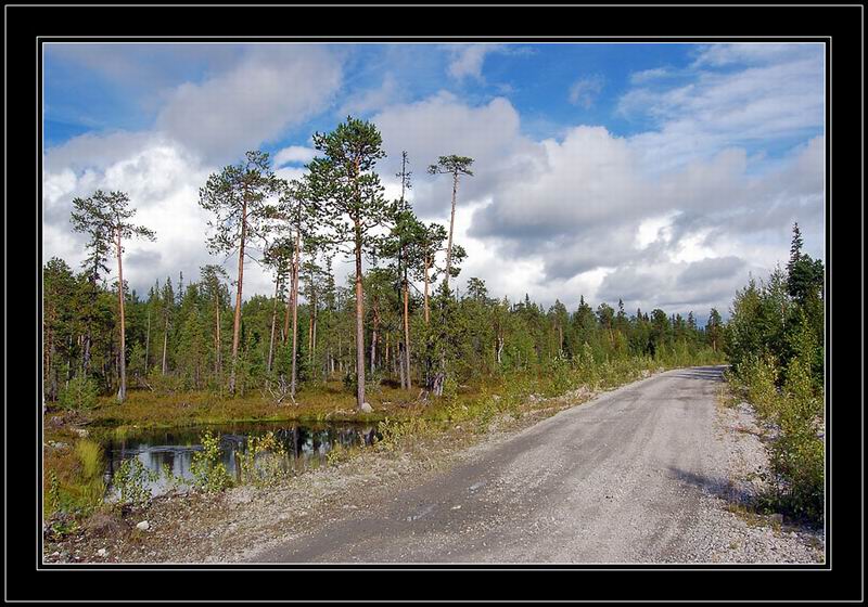 По дороге с облаками.