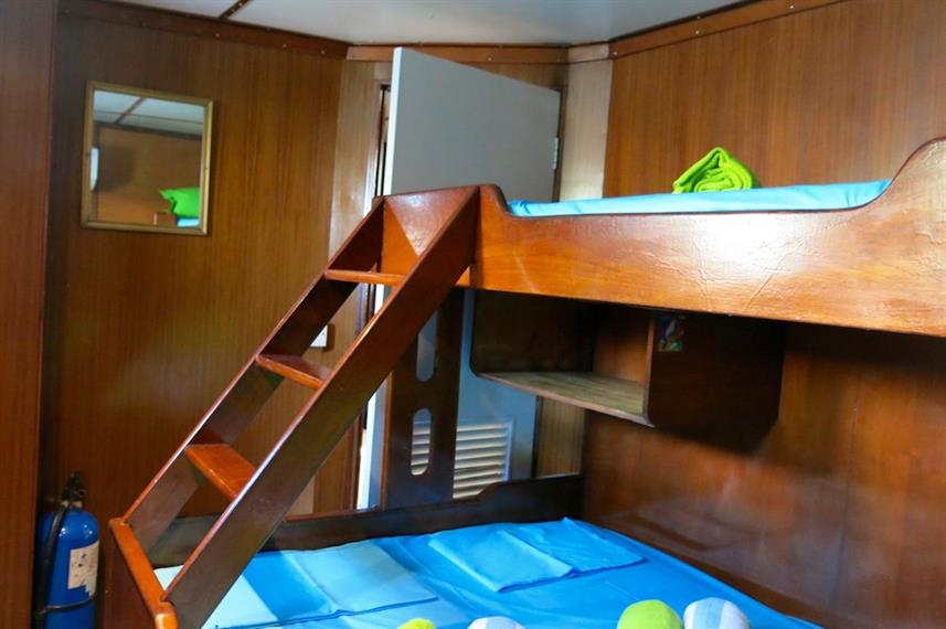 Empress II_14 Empress II_14