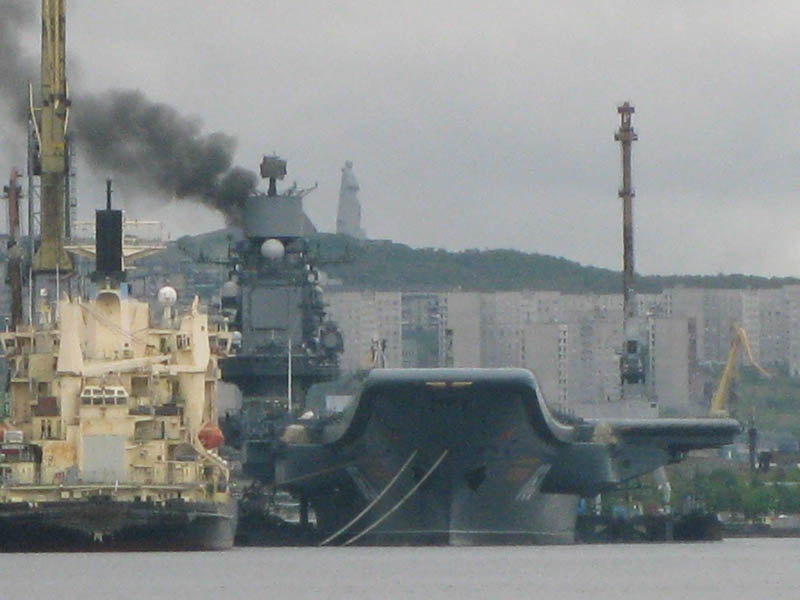 Авианосец