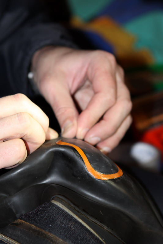 Ремонт шейной манжеты СК на Белом море (март 2009). Ремонт шейной манжеты СК на Белом море (март 2009).