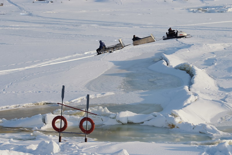 Белое море. Март 2009 г. (фото М.Ведехина).