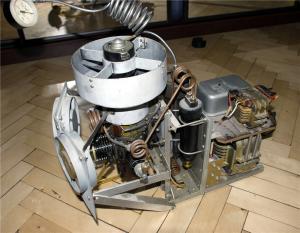 на базе головы КПВ-1 , компрессор 150 атм, малогабаритный на базе головы КПВ-1 , компрессор 150 атм, малогабаритный