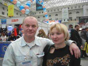 Евгений Лукоянов (Лохматый Кашалот) с супругой (скорее всего).