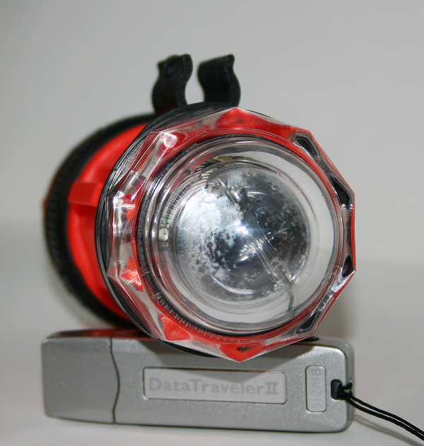 Крепление фонаря 1 Крепление фонаря 1