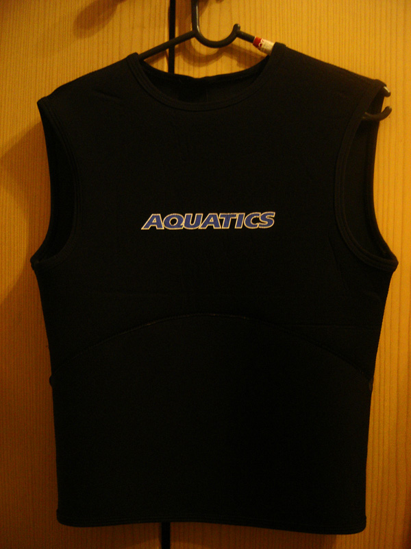 Майка Акватикс 3 мм открытая пора размер М или 48 Майка Акватикс 3 мм открытая пора размер М или 48