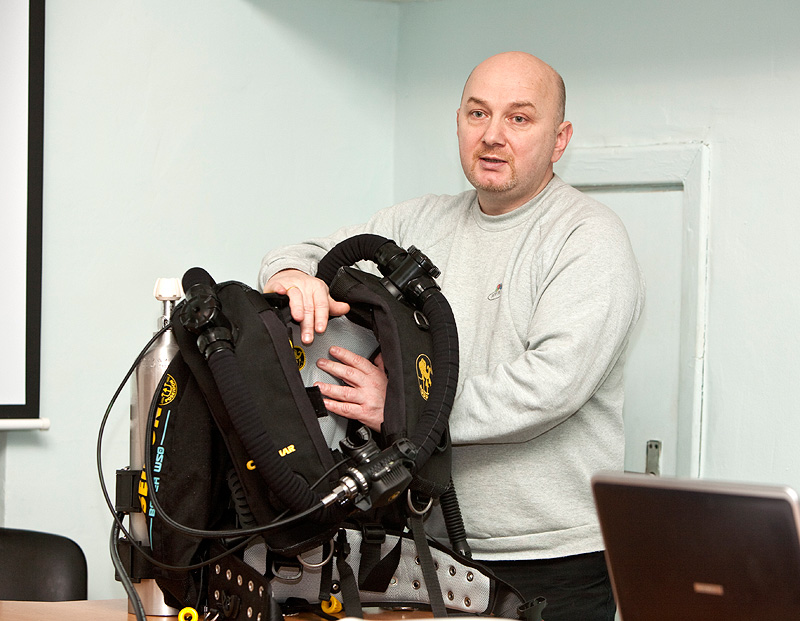 Демонстрация CCR Discovery Cis-Lunar Mark VI Демонстрация CCR Discovery Cis-Lunar Mark VI