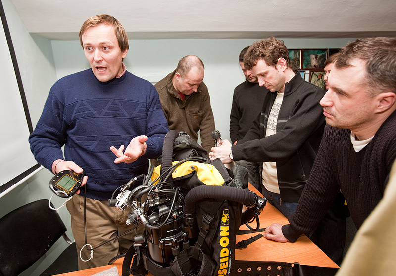 Демонстрация CCR Discovery Cis-Lunar Mark VI Демонстрация CCR Discovery Cis-Lunar Mark VI