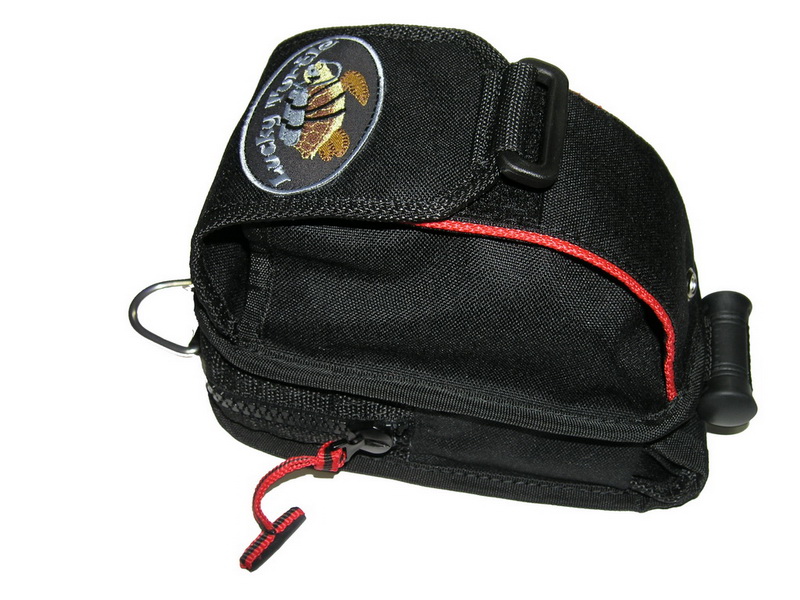 с карманом для маски с карманом для маски