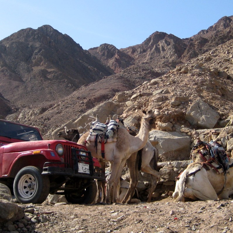 Дахаб, над пляжем Блу-Холла.