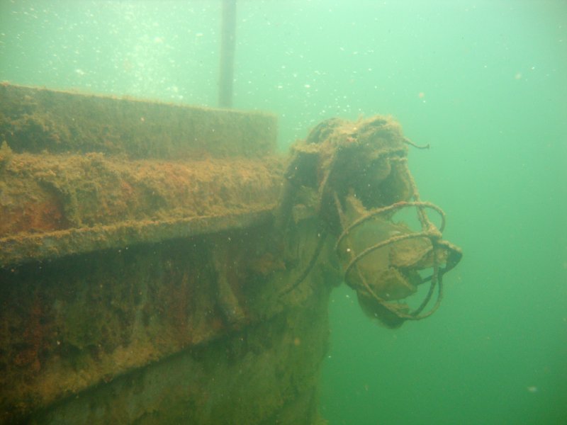 Фонарик над входом разбили... Первый экс. Фонарик над входом разбили... Первый экс.