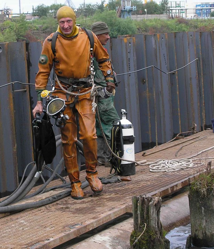 Ещё......, и З.К. у нас в кармане. Ещё......, и З.К. у нас в кармане.