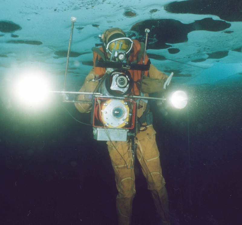 У северного пупа Земли. У северного пупа Земли.