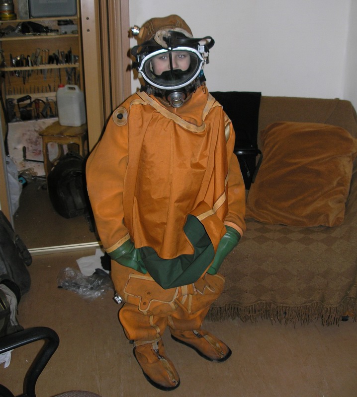 Маленький водолаз. Маленький водолаз.