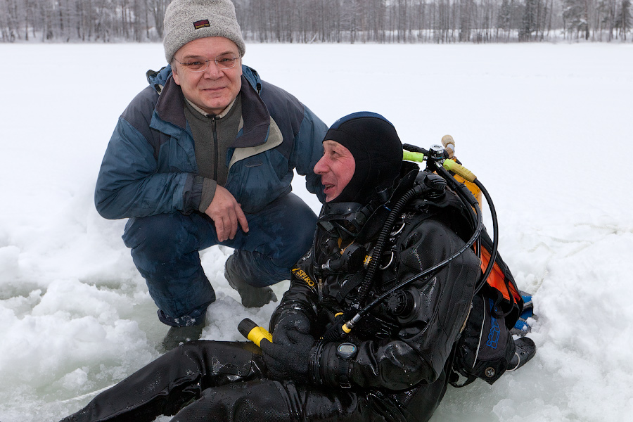 Цвелодубово: подлёдная нырялка и волейбол. 04-06.02.11 Цвелодубово: подлёдная нырялка и волейбол. 04-06.02.11