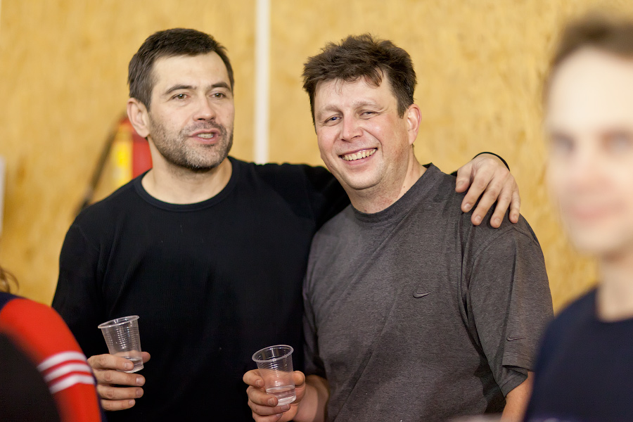 Цвелодубово: подлёдная нырялка и волейбол. 04-06.02.11 Цвелодубово: подлёдная нырялка и волейбол. 04-06.02.11