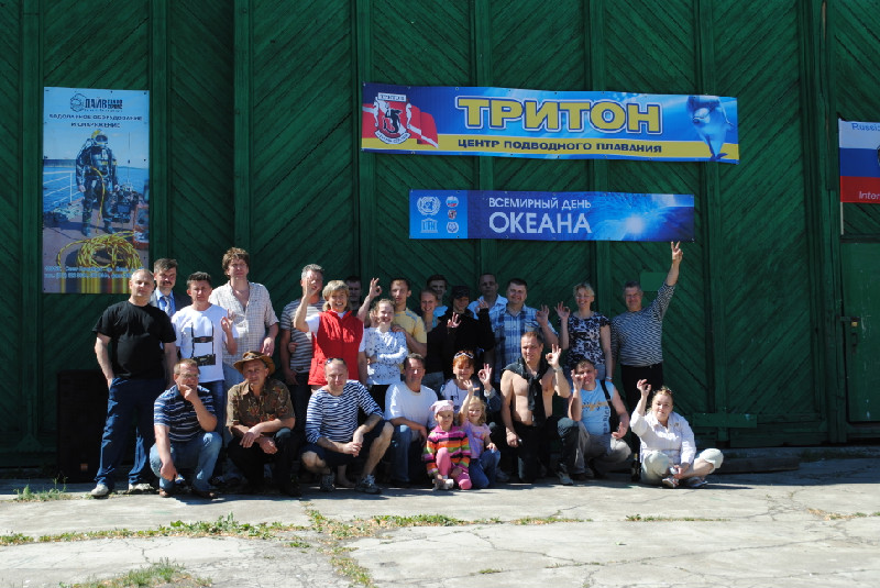 04 июня - Уборка в ковше Галерного фарватера 04 июня - Уборка в ковше Галерного фарватера