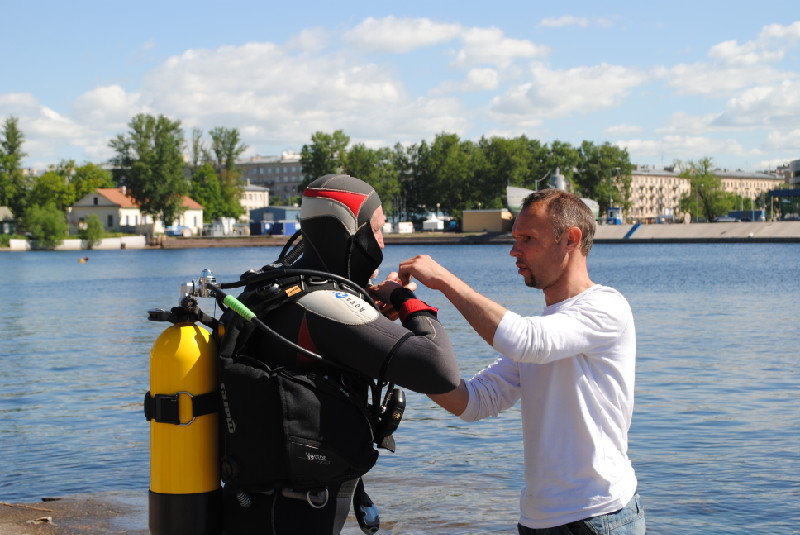 04 июня - Уборка в ковше Галерного фарватера 04 июня - Уборка в ковше Галерного фарватера
