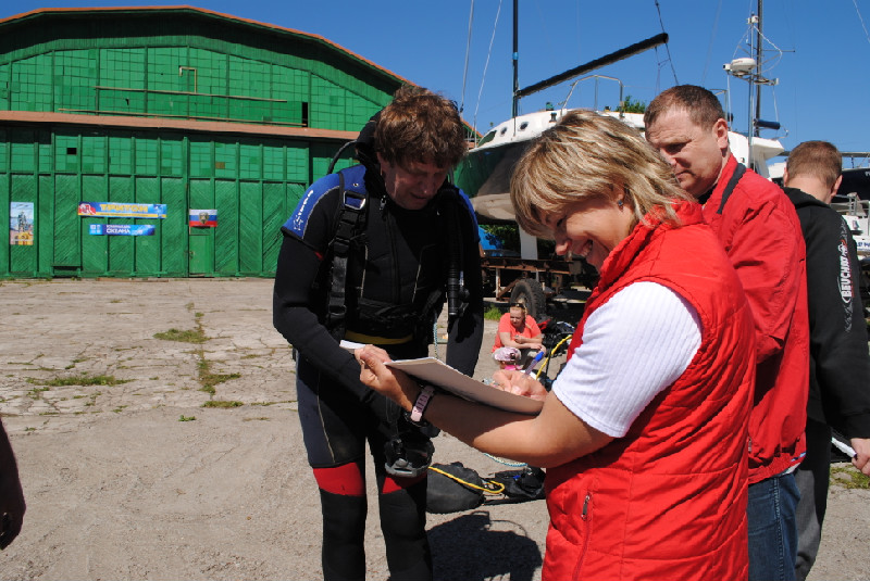 04 июня - Уборка в ковше Галерного фарватера 04 июня - Уборка в ковше Галерного фарватера