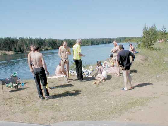 Разведотряд перед БДТ Разведотряд перед БДТ