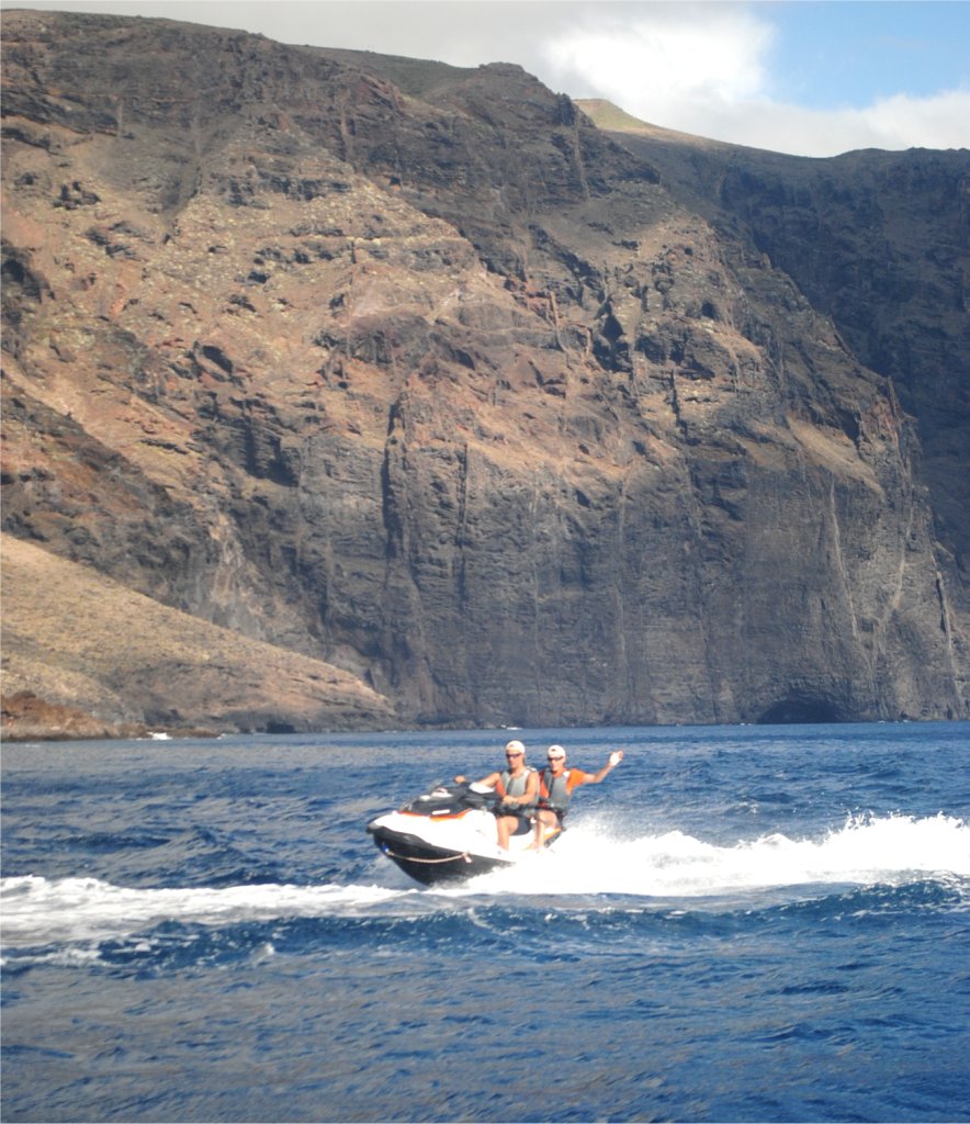 Андрей и Валентин на джет-байке Андрей и Валентин на джет-байке