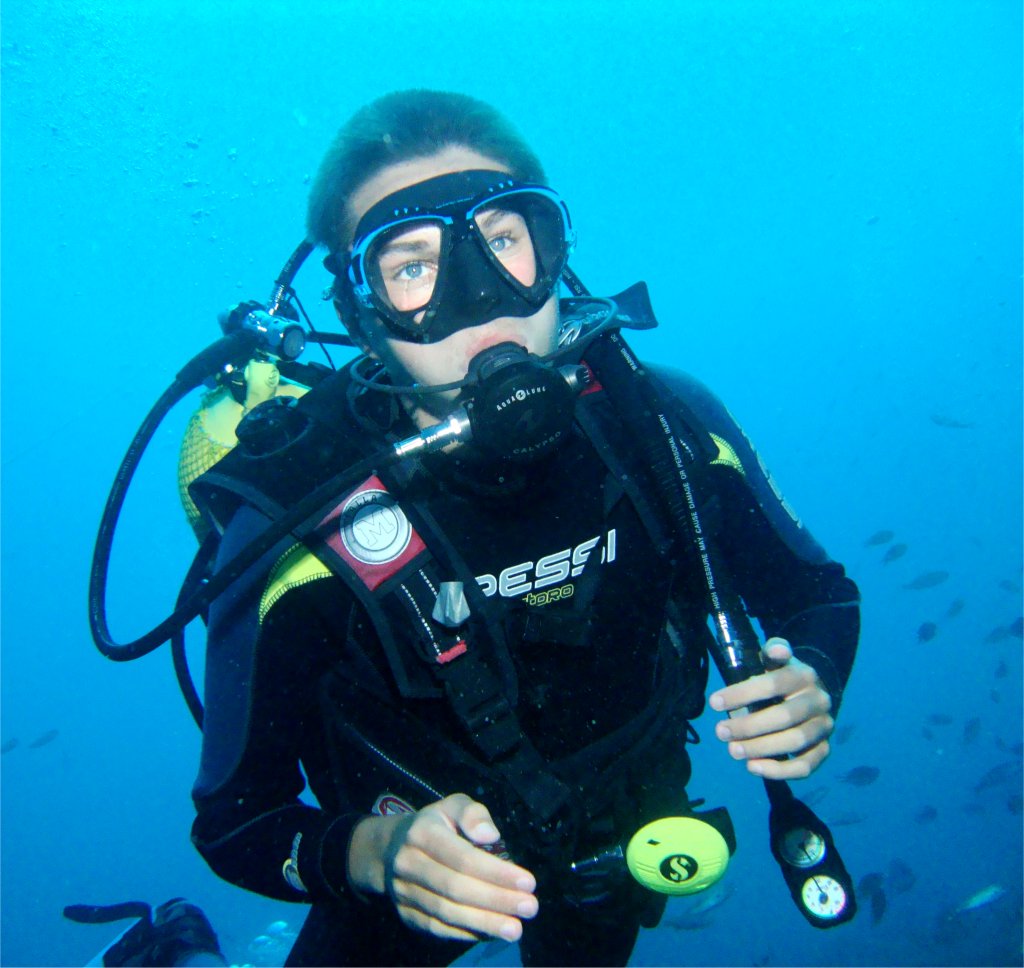 Валентин, АОWD Валентин, АОWD