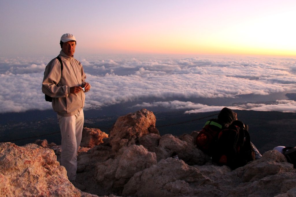 Пик Тейде. 3 718м. Встречая рассвет... Пик Тейде. 3 718м. Встречая рассвет...