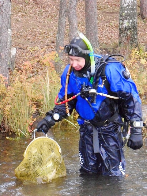 Субботник по очистке подводного полигона Субботник по очистке подводного полигона