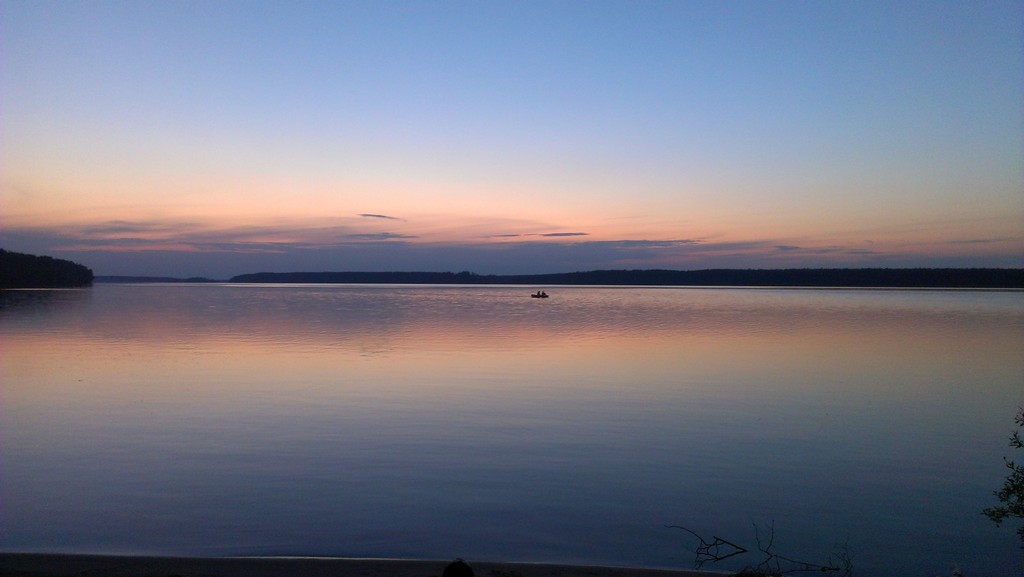 Лагерь на о.Комсомольское Лагерь на о.Комсомольское