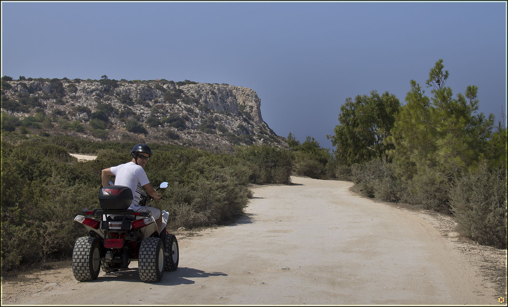 На квадроцикле. Мыс Греко На квадроцикле. Мыс Греко