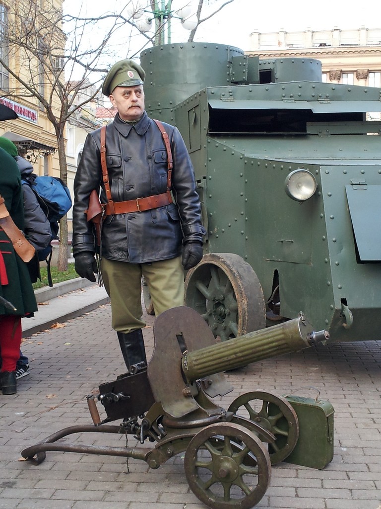 Реконструкция "Три эпохи Преображенского полка" Реконструкция "Три эпохи Преображенского полка"