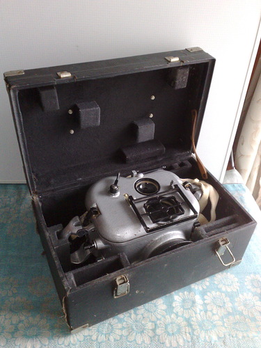 Фотобокс КПФ с фотоаппаратом Зенит TTL Фотобокс КПФ с фотоаппаратом Зенит TTL