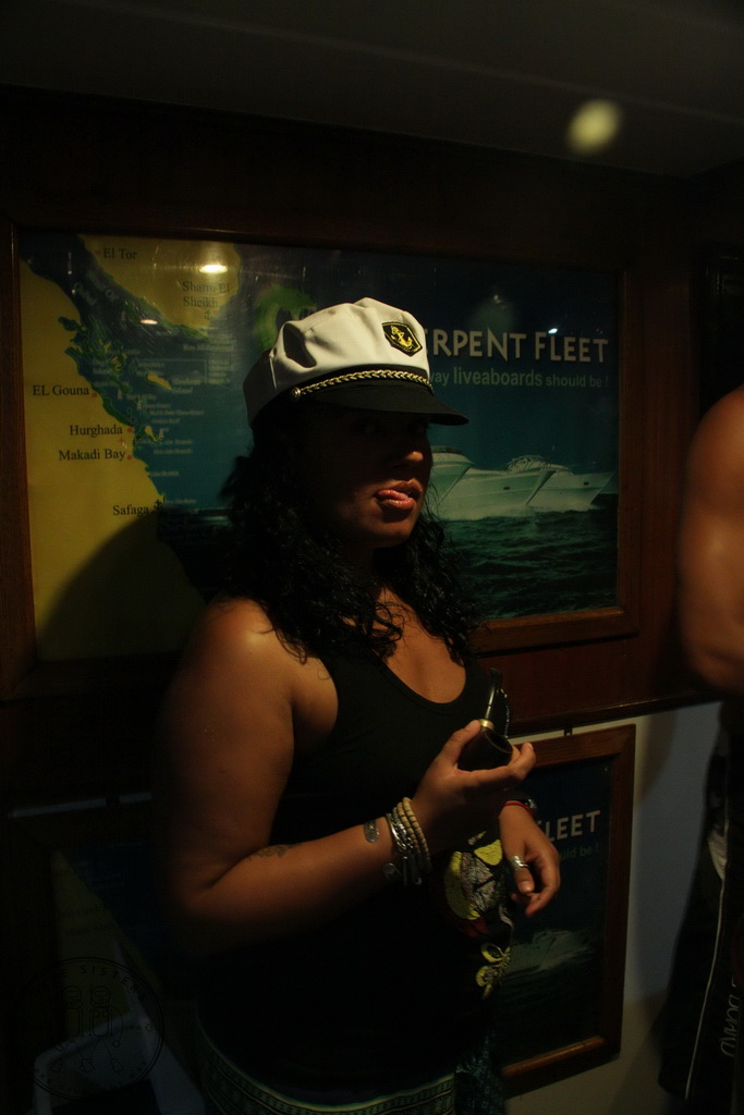 Сафари на Sea Serpent в июле 2013. Бразерсы, Дедалус, Эльфинстоун Сафари на Sea Serpent в июле 2013. Бразерсы, Дедалус, Эльфинстоун