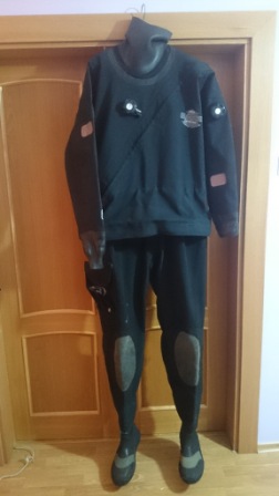 Сухие костюмы продам Сухие костюмы продам