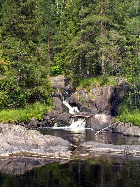 Водопады Водопады