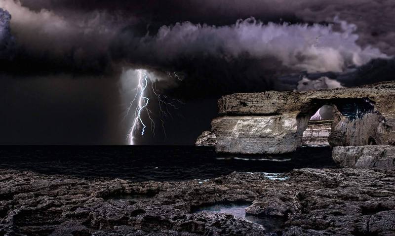 Гроза на Гозо Гроза на Гозо