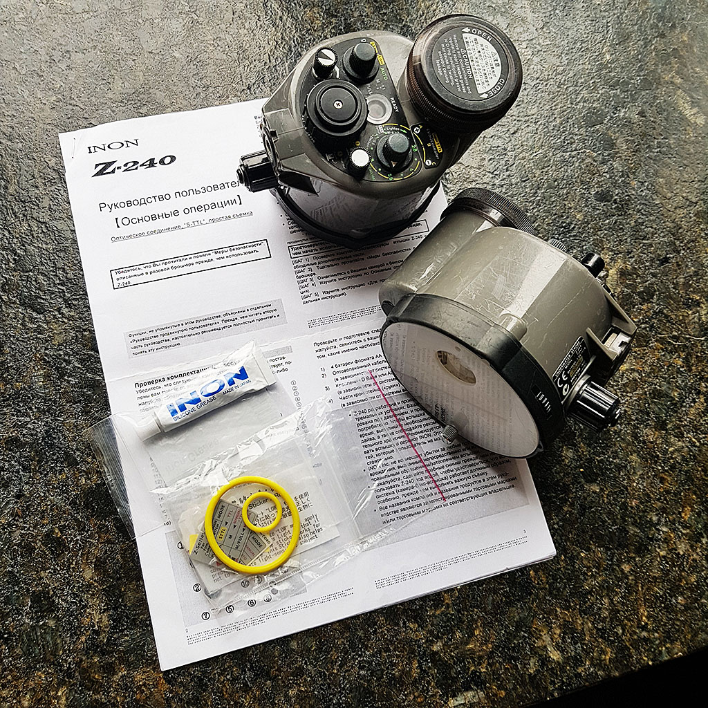 Вспышка Inon Z-240 Вспышка Inon Z-240